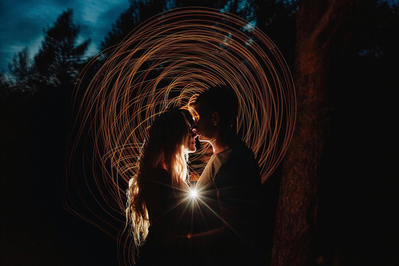 10 Reasons Why Two Damaged People Can Survive Together